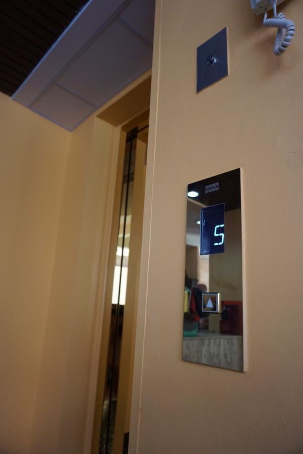 פאטאיה Sureena Hotel מראה חיצוני תמונה
