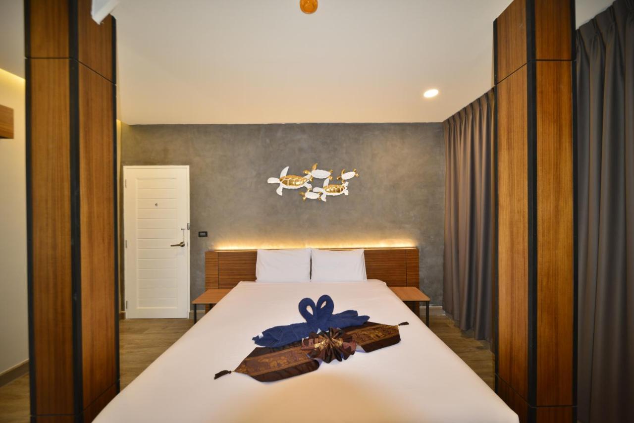 פאטאיה Sureena Hotel מראה חיצוני תמונה